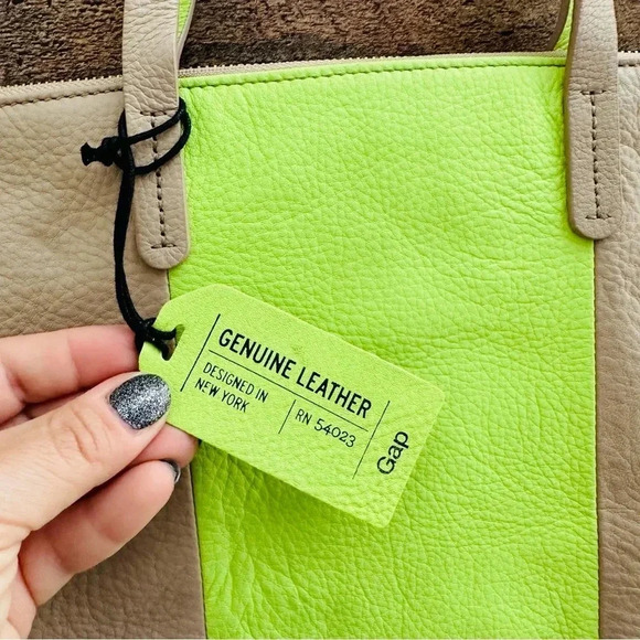 NWOT Gap Lime Cooler Leather Striped Tote - Picture 3 of 9